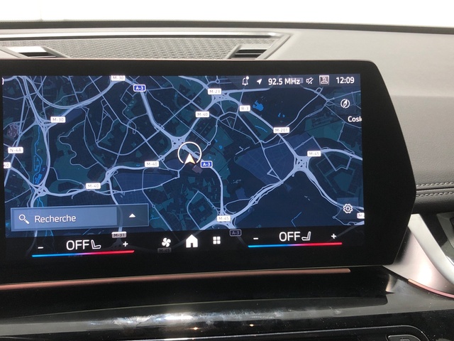 BMW X1 xDrive20d color Negro. Año 2025. 120KW(163CV). Diésel. En concesionario Auto Premier, S.A. - MADRID de Madrid