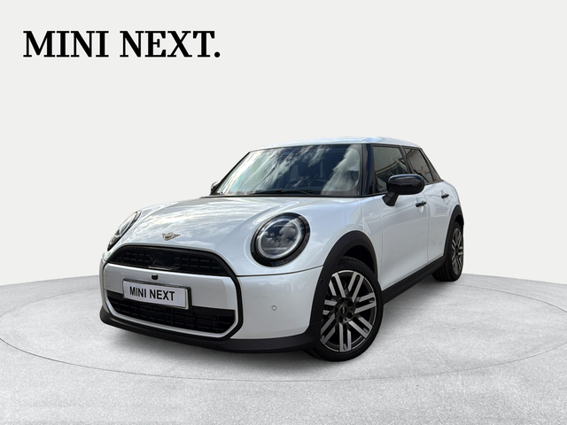 fotoG 0 del MINI MINI 5 Puertas Cooper C 115 kW (156 CV) 156cv Gasolina del 2025 en Granada