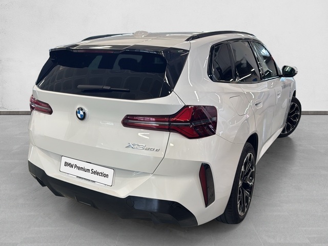 BMW X3 xDrive20d color Blanco. Año 2024. 145KW(197CV). Diésel. En concesionario Enekuri Motor de Vizcaya
