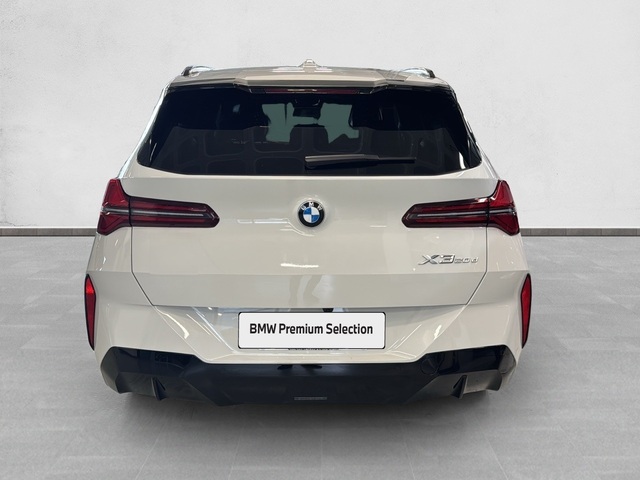 BMW X3 xDrive20d color Blanco. Año 2024. 145KW(197CV). Diésel. En concesionario Enekuri Motor de Vizcaya