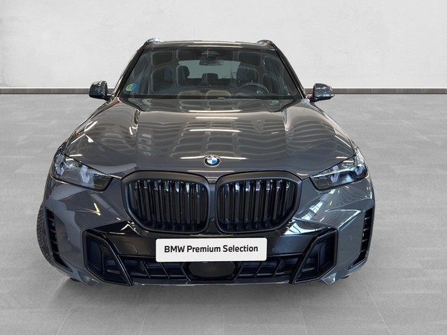 BMW X5 xDrive30d color Marrón. Año 2025. 219KW(298CV). Diésel. En concesionario Enekuri Motor de Vizcaya