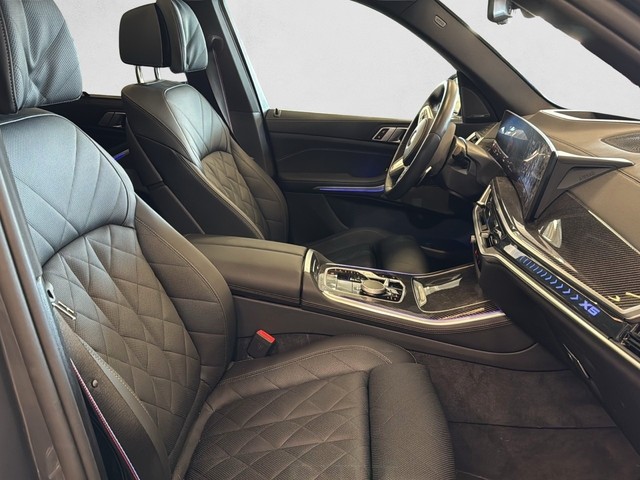 BMW X5 xDrive30d color Marrón. Año 2025. 219KW(298CV). Diésel. En concesionario Enekuri Motor de Vizcaya