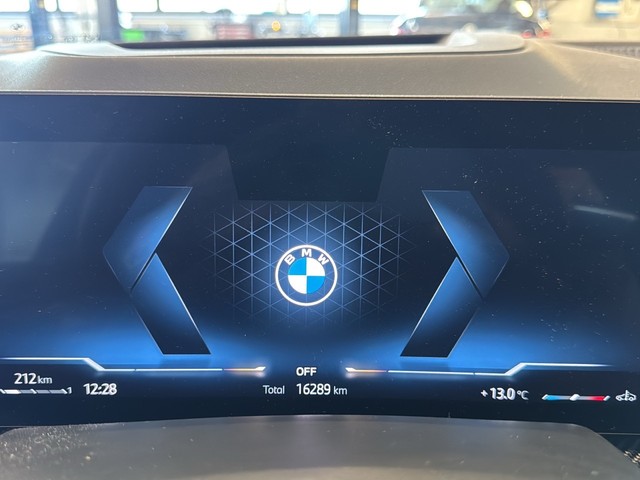 BMW X5 xDrive30d color Marrón. Año 2025. 219KW(298CV). Diésel. En concesionario Enekuri Motor de Vizcaya