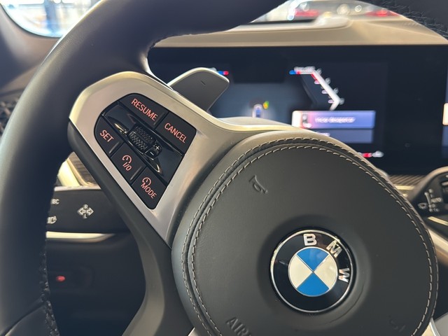 BMW X5 xDrive30d color Marrón. Año 2025. 219KW(298CV). Diésel. En concesionario Enekuri Motor de Vizcaya