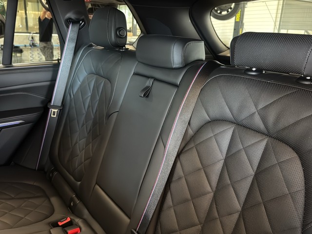 BMW X5 xDrive30d color Marrón. Año 2025. 219KW(298CV). Diésel. En concesionario Enekuri Motor de Vizcaya