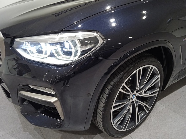 BMW X3 M40i color Negro. Año 2018. 265KW(360CV). Gasolina. En concesionario ALBAMOCION CIUDAD REAL de Ciudad Real