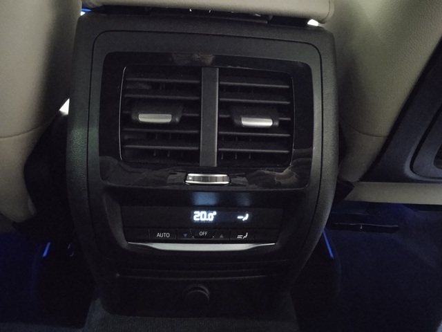 BMW X3 M40i color Negro. Año 2018. 265KW(360CV). Gasolina. En concesionario ALBAMOCION CIUDAD REAL de Ciudad Real