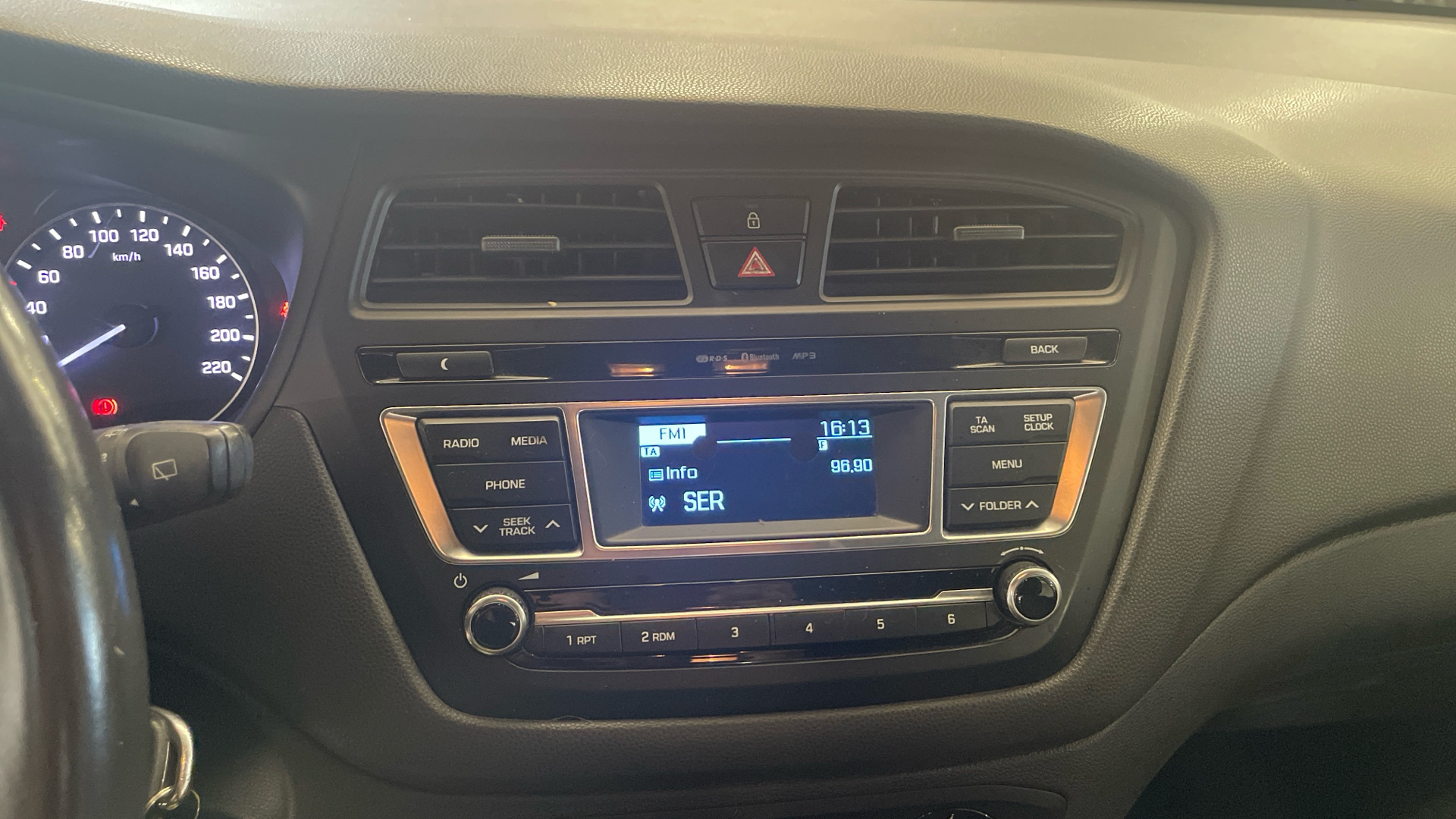 Hyundai i20 1.2 MPI en Barcelona