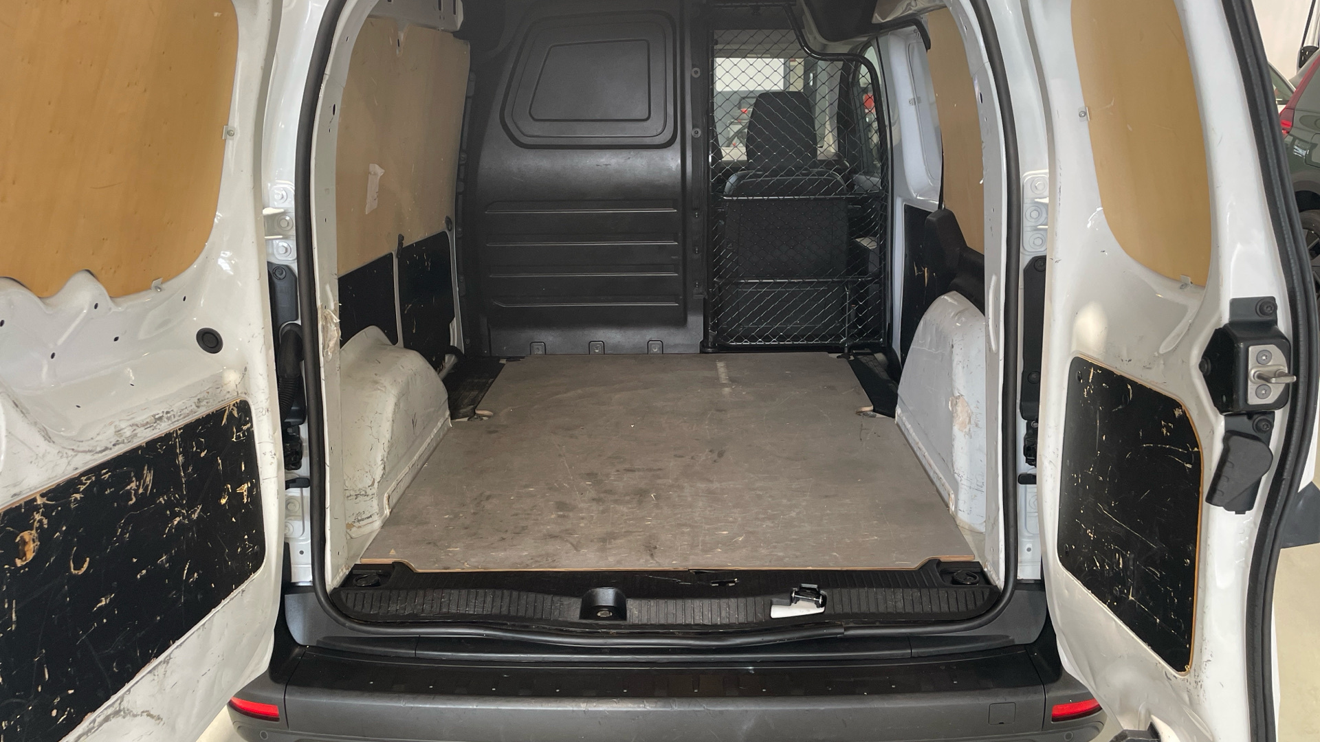 Renault Kangoo Furgon dCi 95 en Barcelona