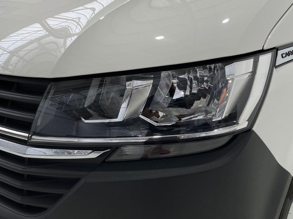 Volkswagen Caravelle 2.0 TDI en Barcelona