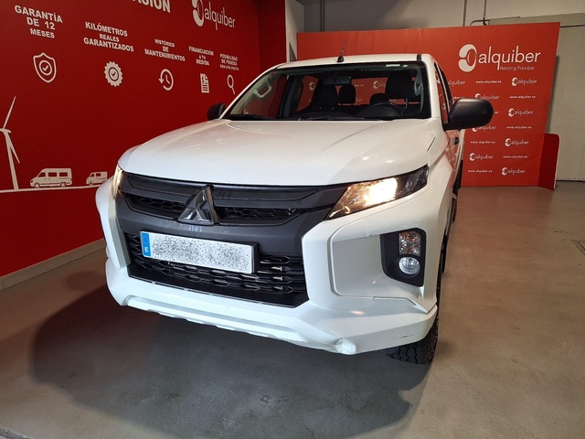 Mitsubishi L200 220 DI-D M-Pro Auto 110 kW (150 CV)