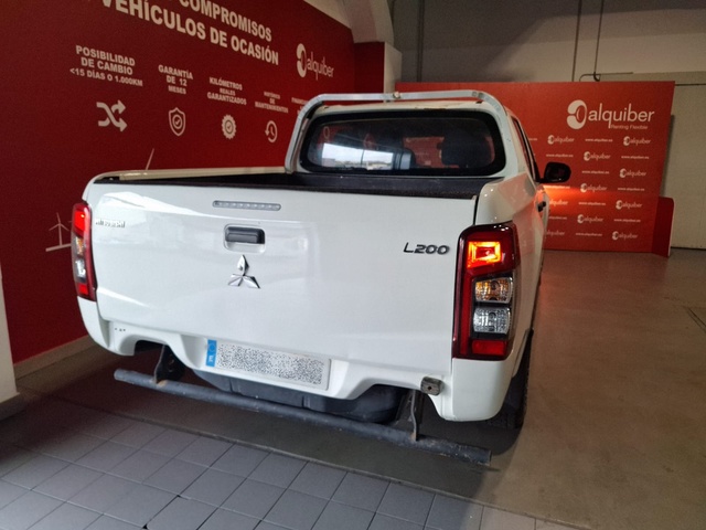 Mitsubishi L200 220 DI-D M-Pro Auto 110 kW (150 CV)