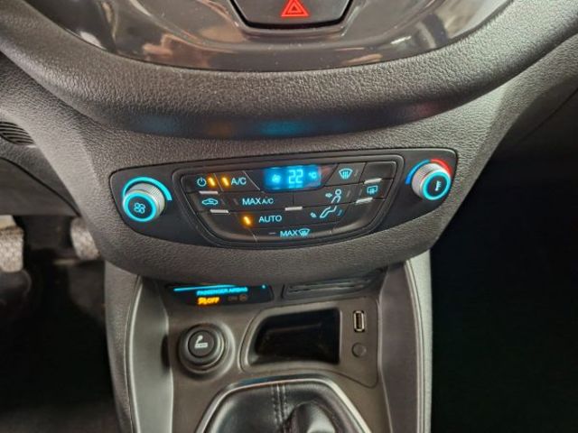 Ford Tourneo Courier 1.0 EcoBoost Titanium 74 kW (100 CV)