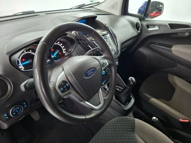 Ford Tourneo Courier 1.0 EcoBoost Titanium 74 kW (100 CV)