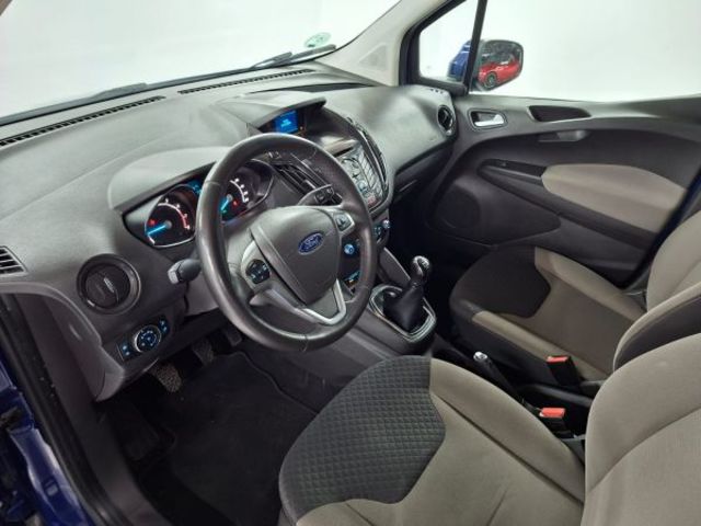 Ford Tourneo Courier 1.0 EcoBoost Titanium 74 kW (100 CV)