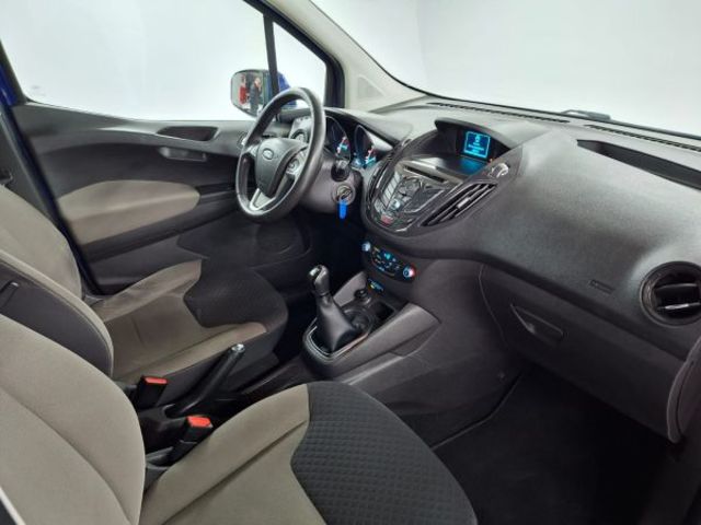 Ford Tourneo Courier 1.0 EcoBoost Titanium 74 kW (100 CV)