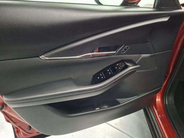 Mazda CX-30 2.0 Skyactiv-G Zenith 2WD 90 kW (122 CV)