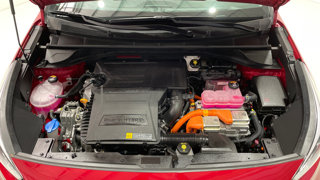 Foto 15 Kia Niro 1.6 GDi PHEV Drive 104 kW (141 CV)