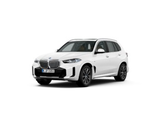 Fotos de BMW X5 xDrive50e color Blanco. Año 2025. 360KW(489CV). Híbrido Electro/Gasolina. En concesionario Barcelona Premium -- GRAN VIA de Barcelona