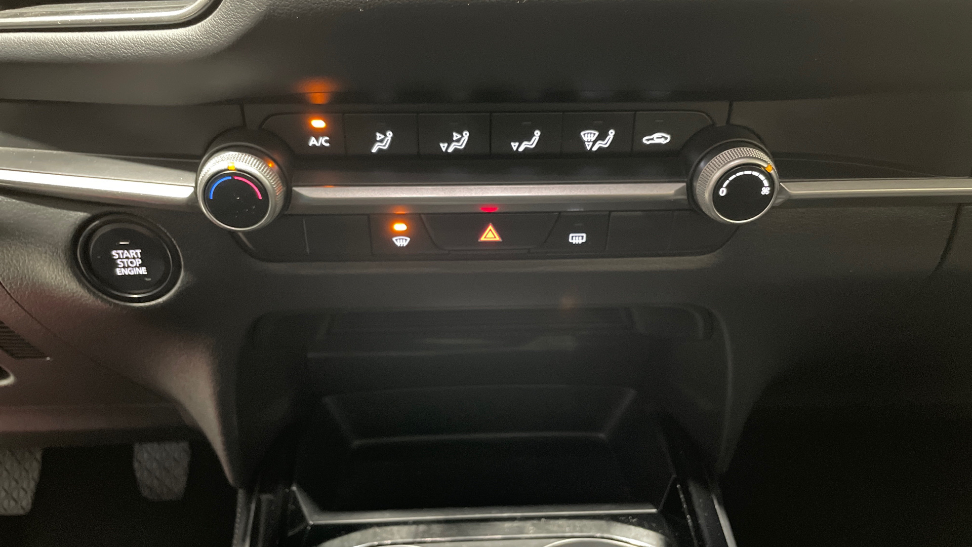 Mazda CX-30 e-SKY G MHEV en Barcelona