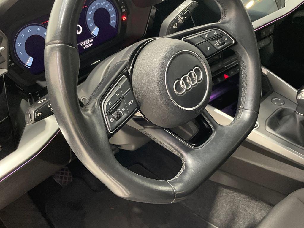 Audi A3 Sportback 30 TFSI en Barcelona