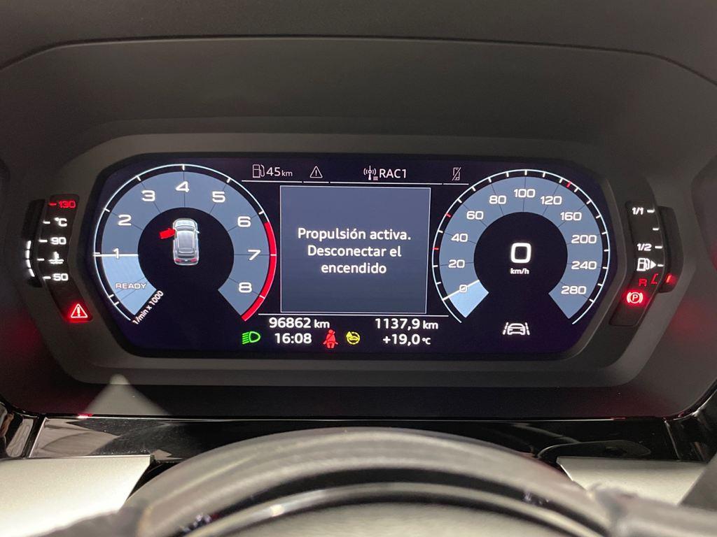 Audi A3 Sportback 30 TFSI en Barcelona