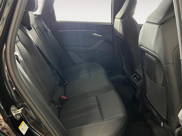 Foto 8 Audi Q6 e-tron Black line quattro 285 kW (388 CV)