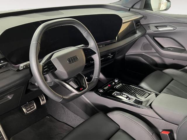 Foto 11 Audi Q6 e-tron Black line quattro 285 kW (388 CV)