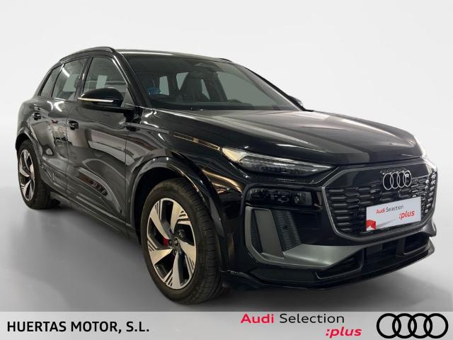 Foto 16 Audi Q6 e-tron Black line quattro 285 kW (388 CV)