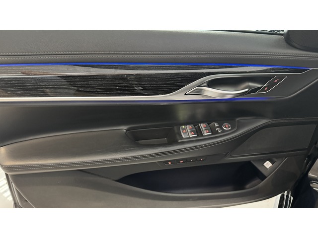 BMW Serie 7 730d xDrive 210 kW (286 CV)