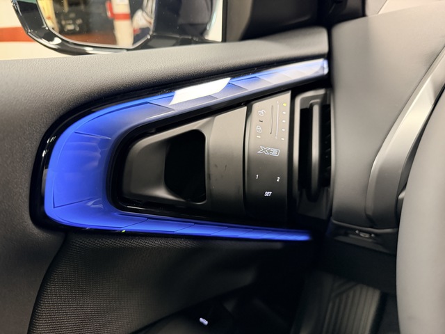 BMW X3 xDrive20d color Azul. Año 2025. 145KW(197CV). Diésel. En concesionario Maberauto de Castellón