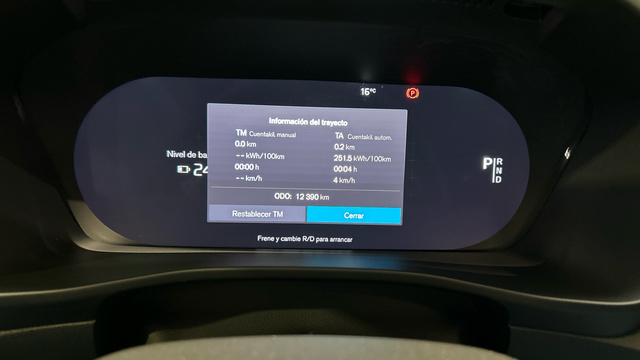 Foto 11 Volvo C40 Recharge Single Plus Auto 175 kW (238 CV)