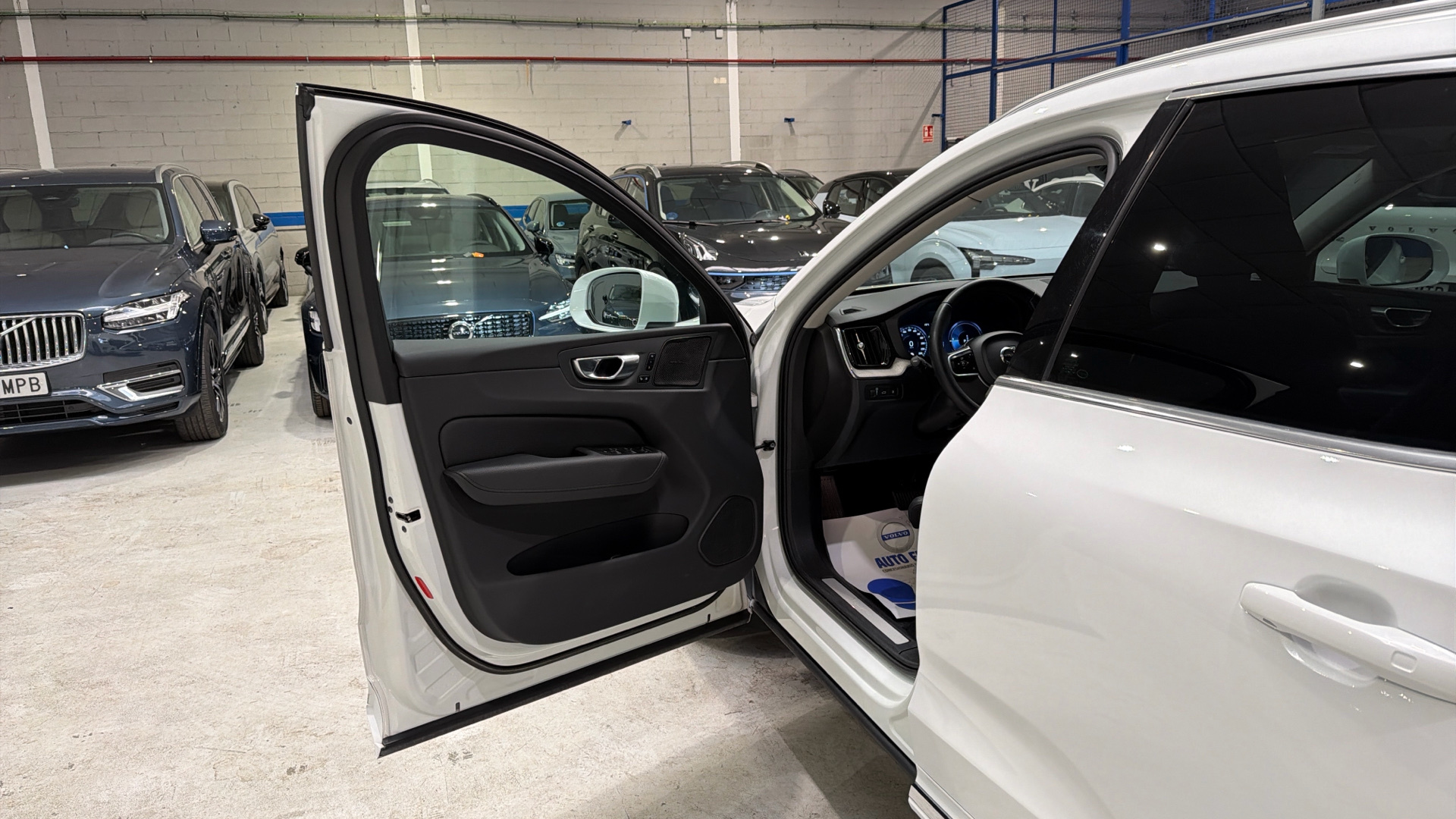 Volvo XC60 segunda mano 88123475 - 51 Volvo XC60 segunda mano 88123475 - 51