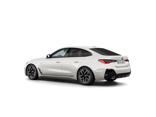 BMW Serie 4 420d Gran Coupe color Blanco. Año 2025. 140KW(190CV). Diésel. En concesionario Vehinter Getafe de Madrid