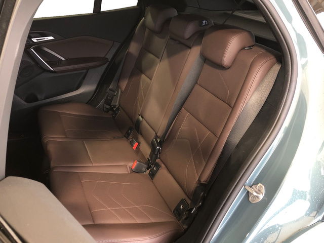 BMW X2 sDrive20d color Verde. Año 2025. 120KW(163CV). Diésel. En concesionario Vehinter Getafe de Madrid