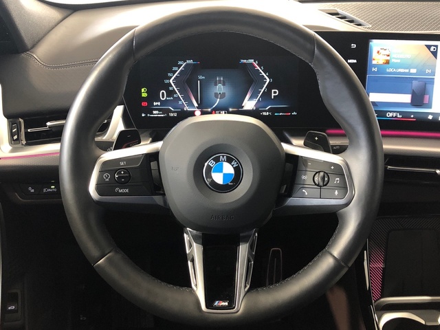 BMW X2 sDrive20d color Verde. Año 2025. 120KW(163CV). Diésel. En concesionario Vehinter Getafe de Madrid