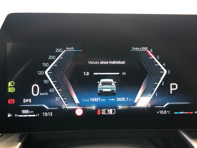 BMW X2 sDrive20d color Verde. Año 2025. 120KW(163CV). Diésel. En concesionario Vehinter Getafe de Madrid