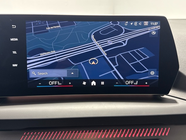 BMW Serie 1 120d color Gris. Año 2025. 120KW(163CV). Diésel. En concesionario Auto Premier, S.A. - GUADALAJARA de Guadalajara