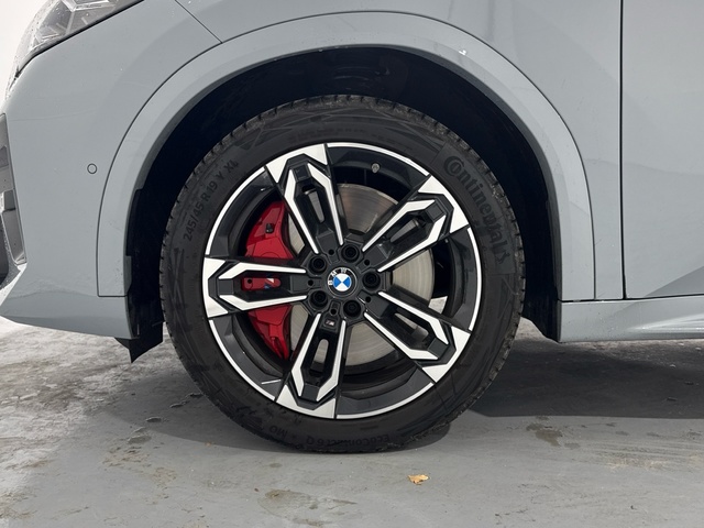 BMW X2 sDrive20d color Gris. Año 2025. 120KW(163CV). Diésel. En concesionario Auto Premier, S.A. - MADRID de Madrid