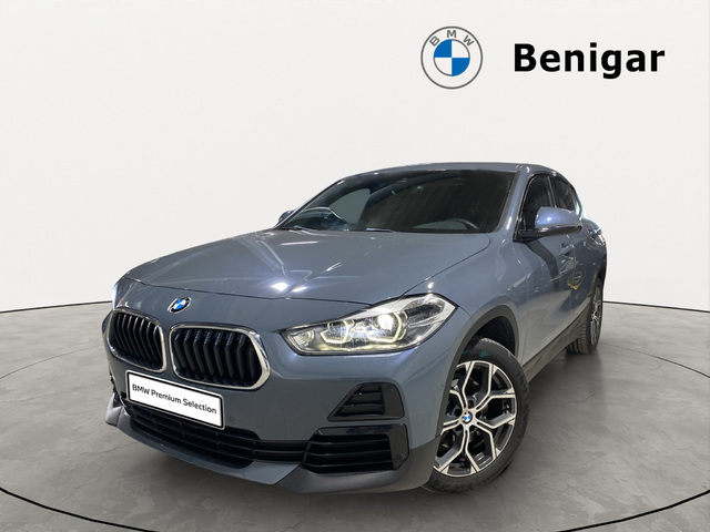 BMW X2 sDrive18d color Gris. Año 2022. 110KW(150CV). Diésel. En concesionario Hispamovil Elche de Alicante