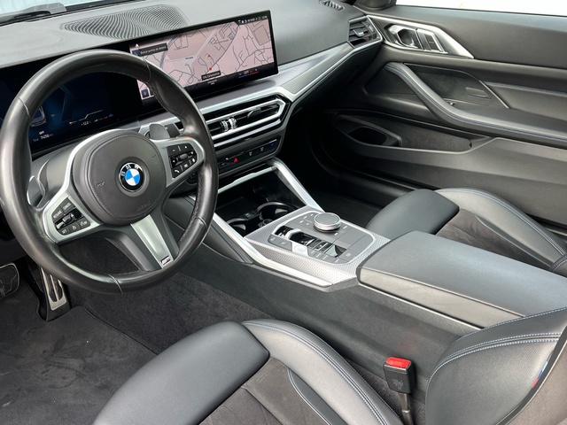 BMW Serie 4 420d Coupe color Gris. Año 2024. 140KW(190CV). Diésel. En concesionario Celtamotor Vigo de Pontevedra