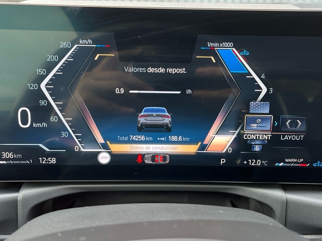 BMW Serie 4 420d Coupe color Gris. Año 2024. 140KW(190CV). Diésel. En concesionario Celtamotor Vigo de Pontevedra