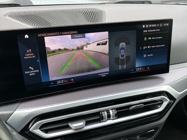 BMW Serie 4 420d Coupe color Gris. Año 2024. 140KW(190CV). Diésel. En concesionario Celtamotor Vigo de Pontevedra