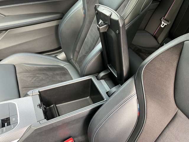 BMW Serie 4 420d Coupe color Gris. Año 2024. 140KW(190CV). Diésel. En concesionario Celtamotor Vigo de Pontevedra