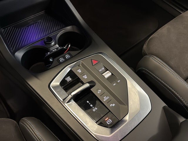 BMW Serie 1 M135i color Negro. Año 2025. 221KW(300CV). Gasolina. En concesionario Enekuri Motor de Vizcaya