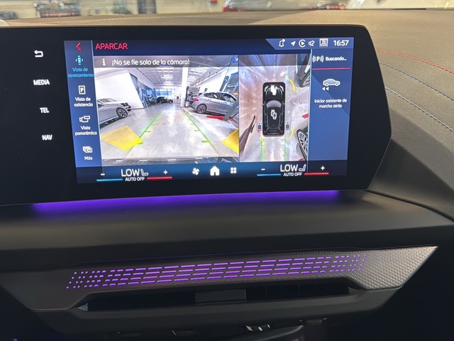 BMW Serie 1 M135i color Negro. Año 2025. 221KW(300CV). Gasolina. En concesionario Enekuri Motor de Vizcaya