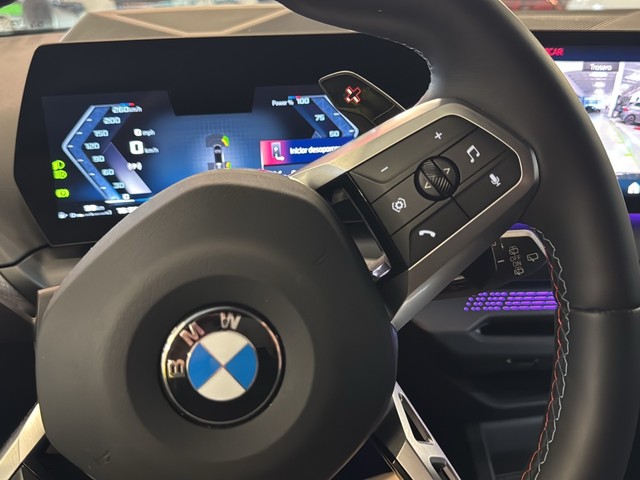 BMW Serie 1 M135i color Negro. Año 2025. 221KW(300CV). Gasolina. En concesionario Enekuri Motor de Vizcaya