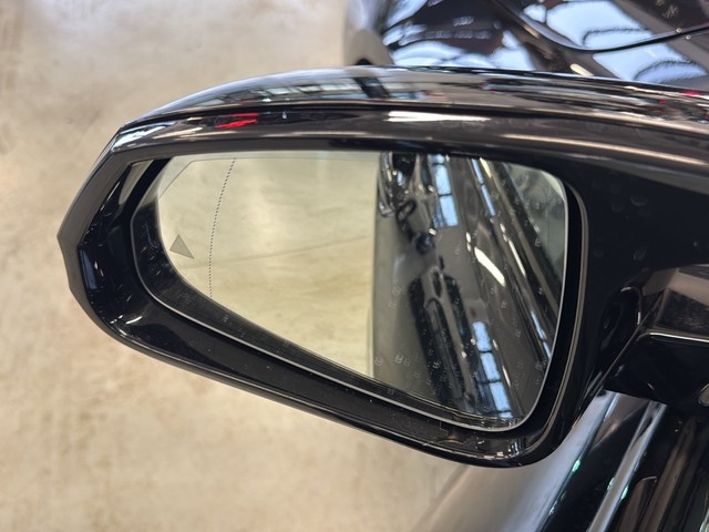 BMW Serie 1 M135i color Negro. Año 2025. 221KW(300CV). Gasolina. En concesionario Enekuri Motor de Vizcaya