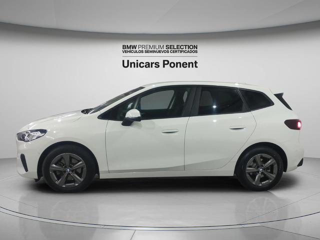 BMW Serie 2 218d Active Tourer color Blanco. Año 2024. 110KW(150CV). Diésel. En concesionario Unicars Ponent de Lleida