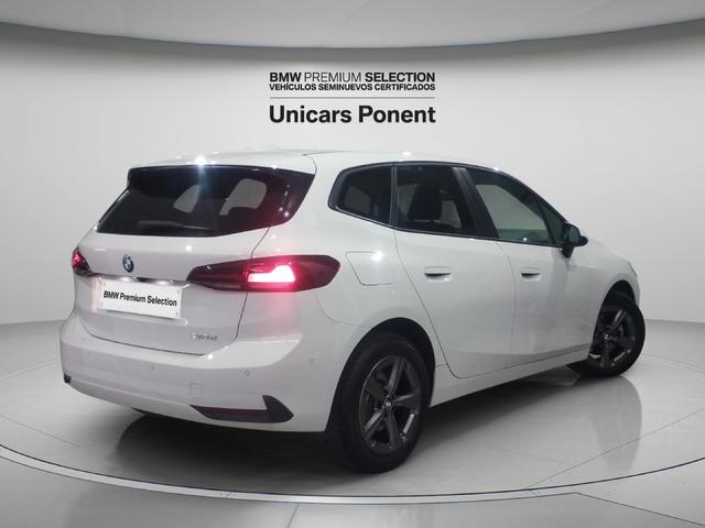 BMW Serie 2 218d Active Tourer color Blanco. Año 2024. 110KW(150CV). Diésel. En concesionario Unicars Ponent de Lleida